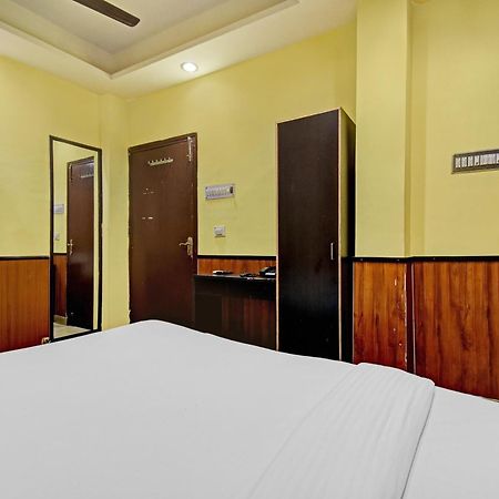 כלכותה Flagship Hotel Eden מראה חיצוני תמונה