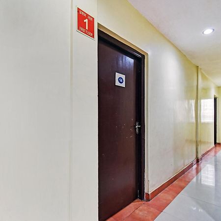 כלכותה Flagship Hotel Eden מראה חיצוני תמונה