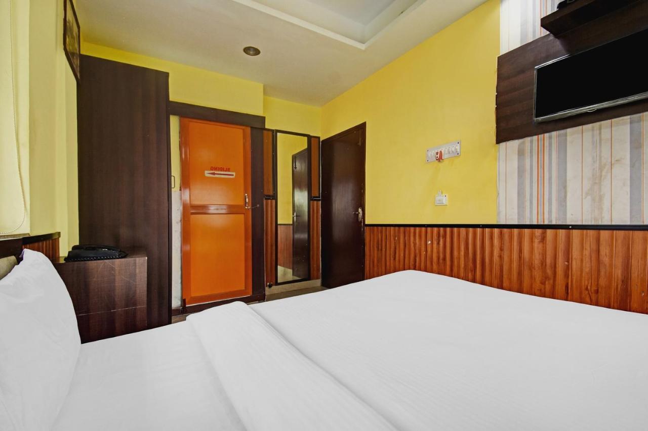 כלכותה Flagship Hotel Eden מראה חיצוני תמונה